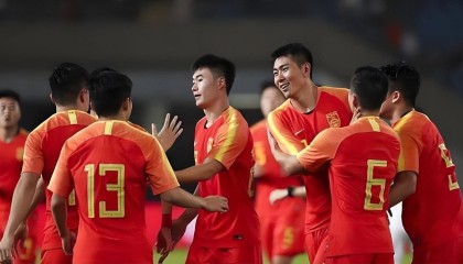 ppgame-邵佳一刚带国足踢了一场热身赛，这两位锋霸就爆发，携手进两球